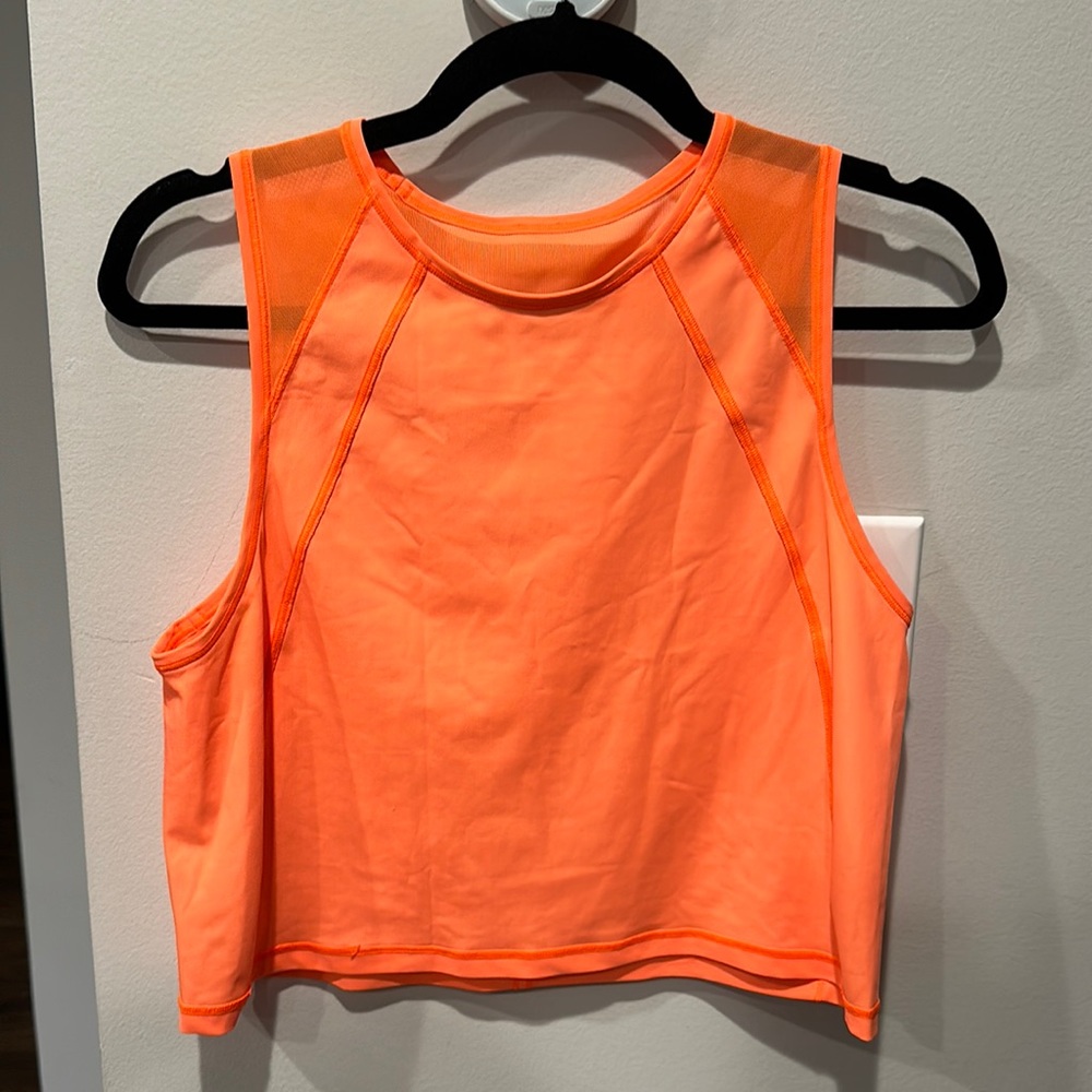 Perfect condition, lululemon Sculpt cropped tank in bright orange - size 6